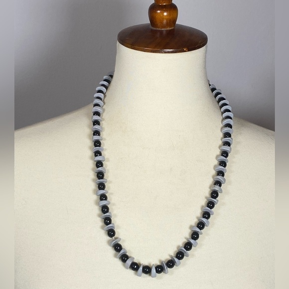 Black and Grey Beaded Necklace - Picture 4 of 5